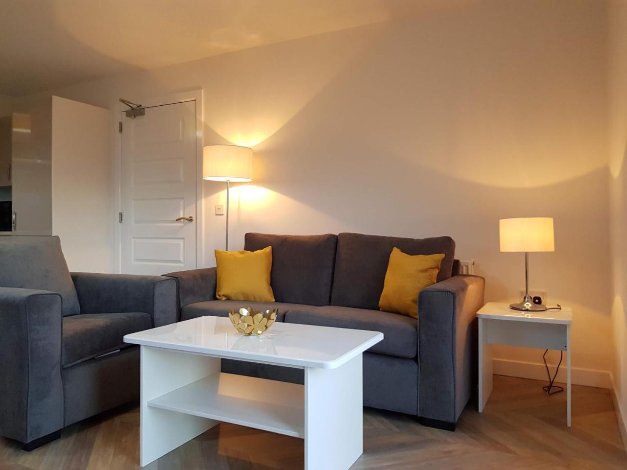 11 Royal View Apartments Stirling Dış mekan fotoğraf